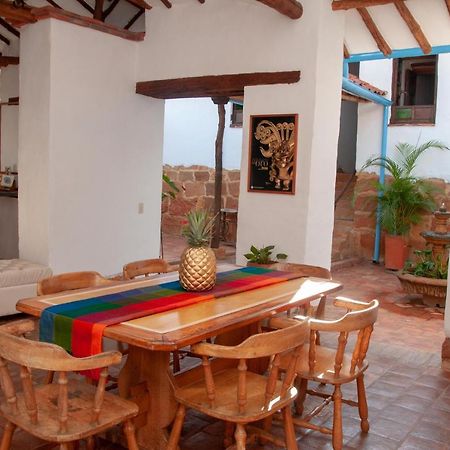 La Juanita Hostel Баричара Екстериор снимка