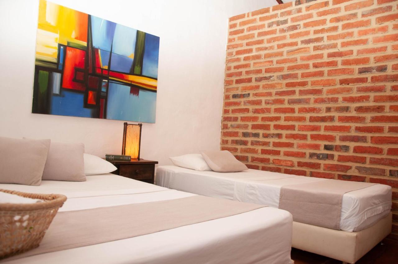 La Juanita Hostel Баричара Екстериор снимка