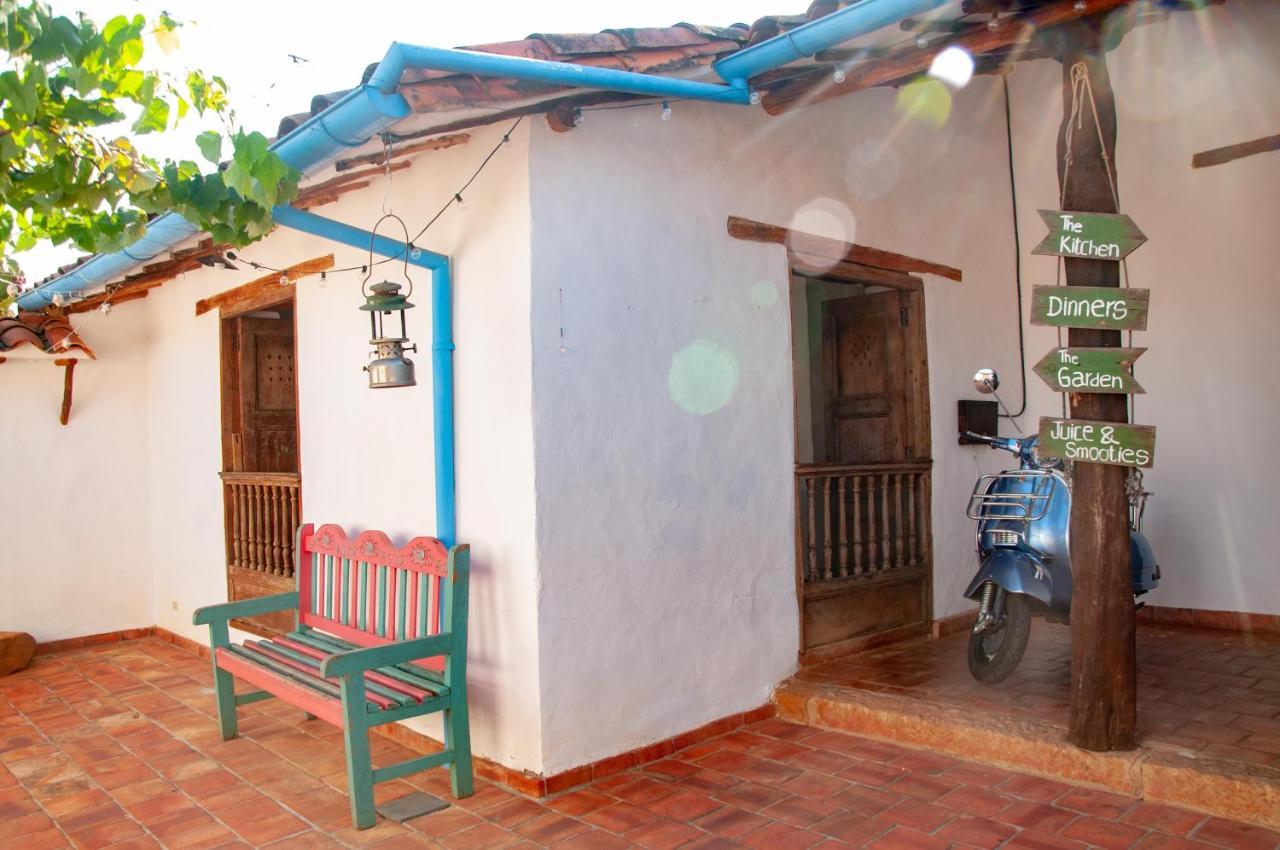 La Juanita Hostel Баричара Екстериор снимка