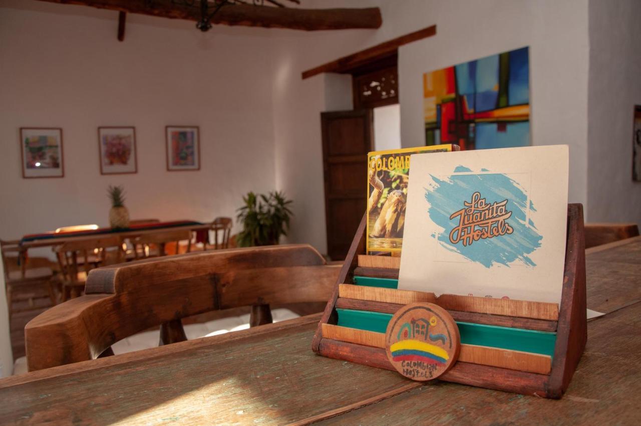 La Juanita Hostel Баричара Екстериор снимка