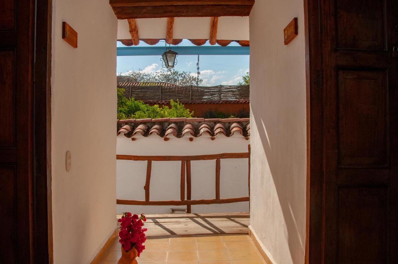 La Juanita Hostel Баричара Екстериор снимка